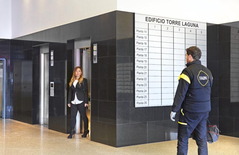 0899-UM-22E-1-scaled