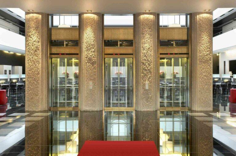 Ascensor hotel Hilton FAIN
