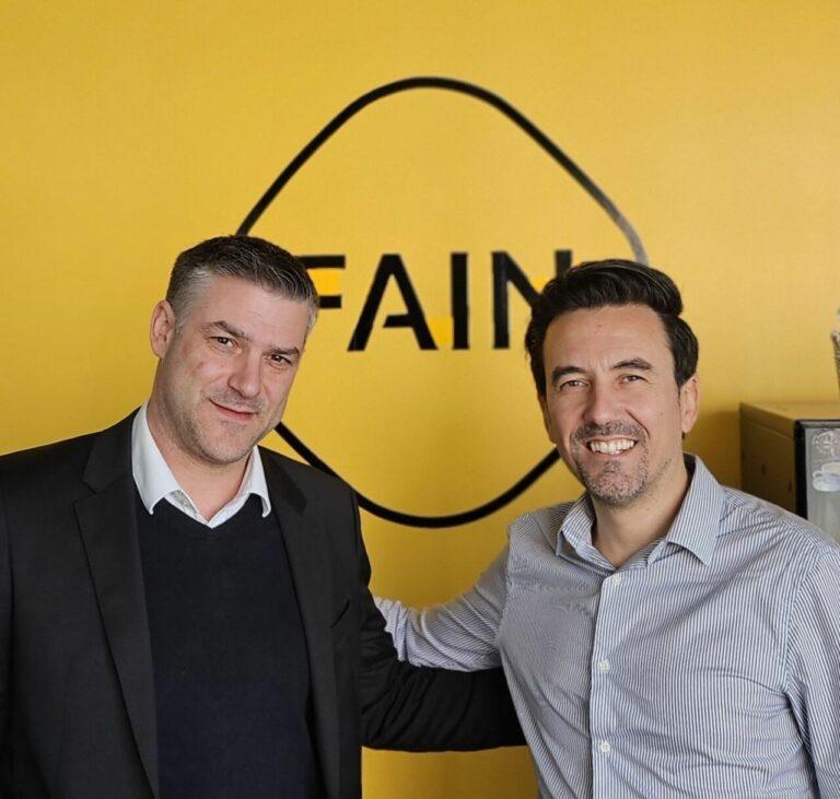 Dos trabajadores de FAIN